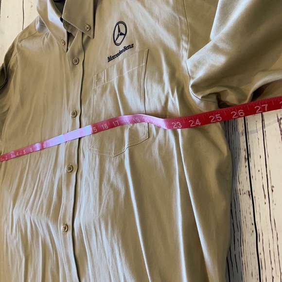 Cutter & Buck Mercedes Button down - Picture 8 of 10